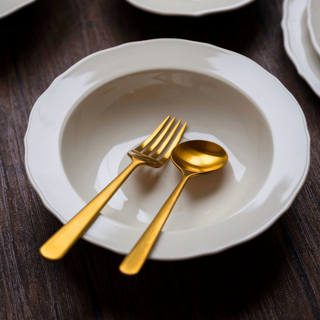 Baroque___18cm_Pasta_Bowl___lifestyle_2.png