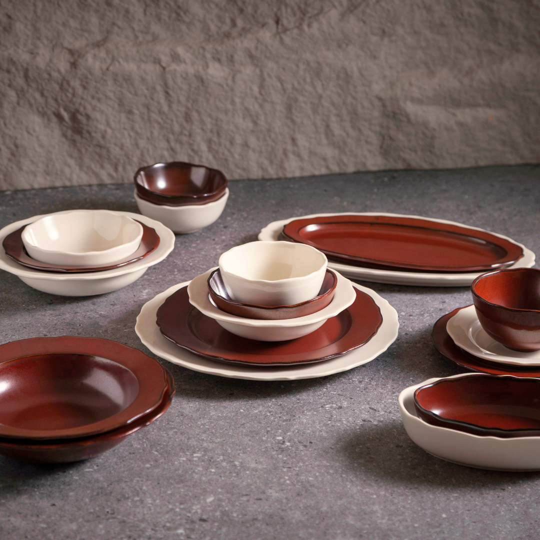 Baroque___21.5cm_Pasta_Bowl___Lifestyle_2.png
