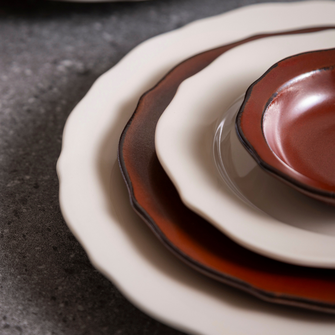 Baroque___24cm_Salad_Plate___Lifestyle_2.png
