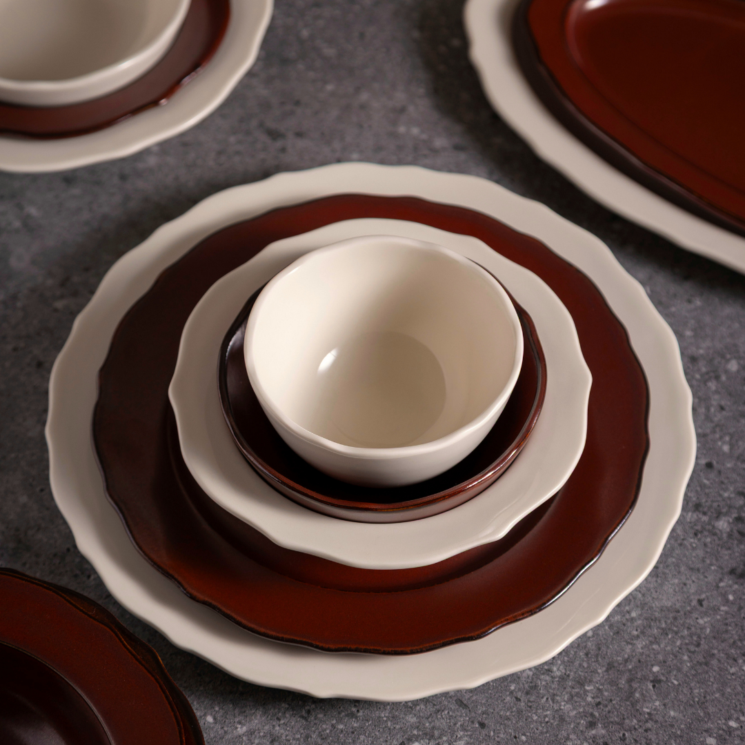 Baroque___24cm_Salad_Plate___Lifestyle_5.png